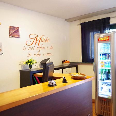 B&B Music Mediolan Zewnętrze zdjęcie